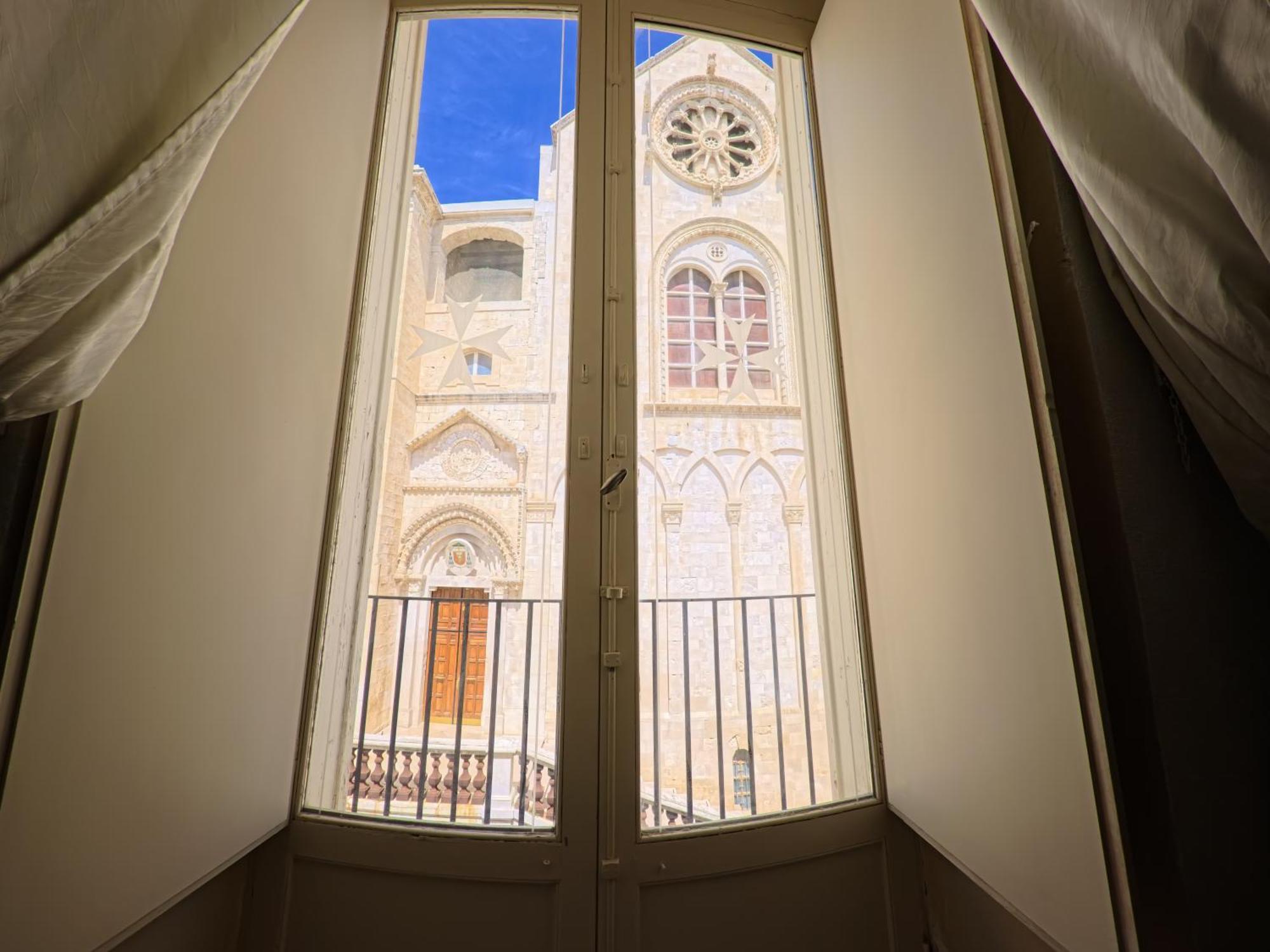 Palazzo Framarino Dei Malatesta - Noble Floor - XIV Century Giovinazzo Εξωτερικό φωτογραφία