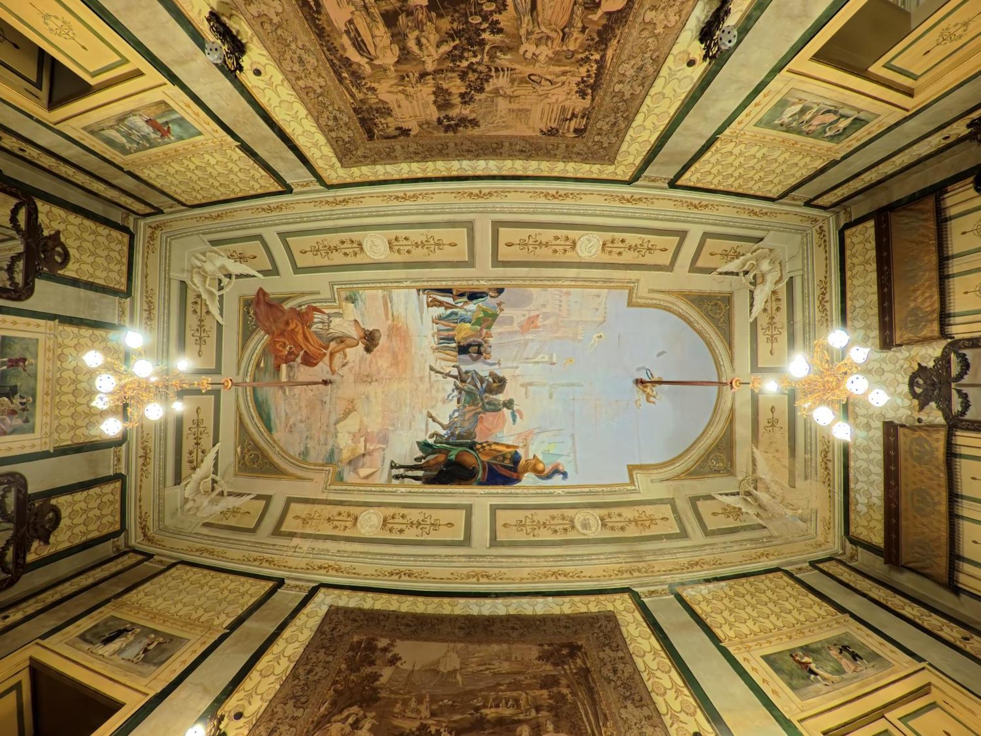 Palazzo Framarino Dei Malatesta - Noble Floor - XIV Century Giovinazzo Εξωτερικό φωτογραφία