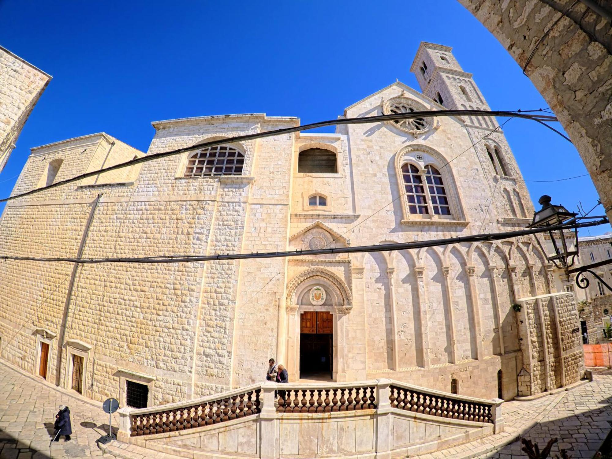 Palazzo Framarino Dei Malatesta - Noble Floor - XIV Century Giovinazzo Εξωτερικό φωτογραφία